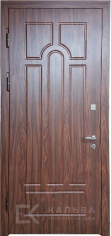 Фото №2 «Стальная дверь чёрная снаружи МДФ орех с аркой для квартиры №24»