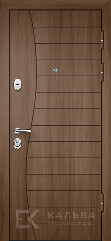 Фото «Металлическая дверь снаружи орех с волной внутри белая классика №143»